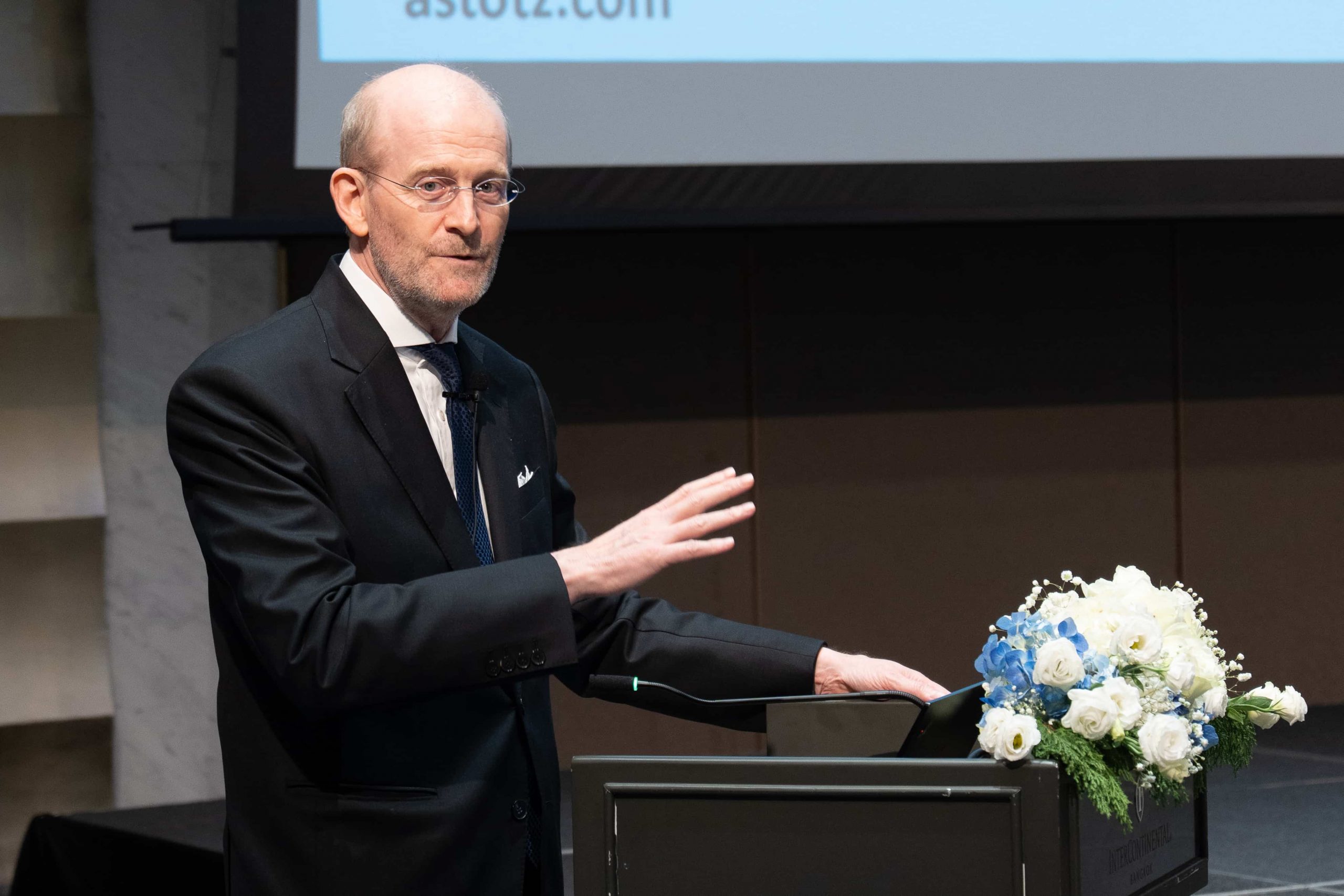 All Weather Strategy เดินเกมปรับพอร์ตส่งท้ายปี 2025 เสริมเกราะให้พอร์ตแกร่ง ท่ามกลางโลกที่ผันผวน