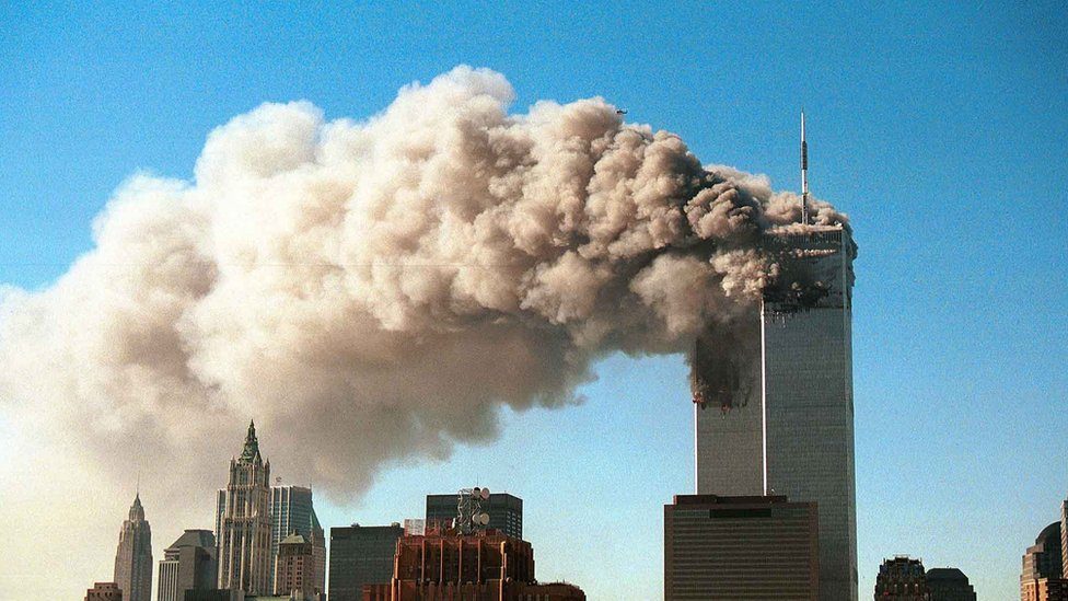 911